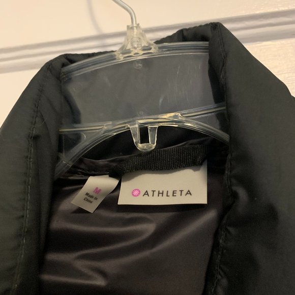 Athleta Asymmetrical Zippered -Lightweight Puffy Jacket-Grey Size M - Picture 9 of 11